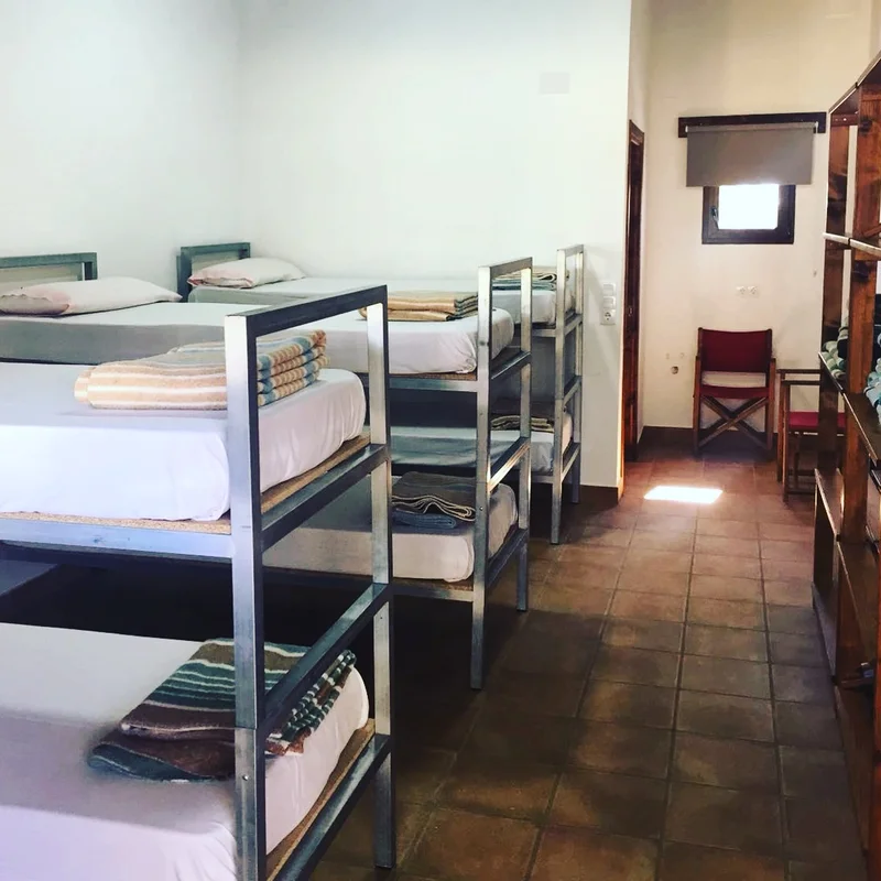 ALBERGUE POSADAS _01